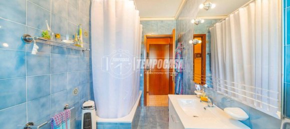2 bedrooms Apartment in Verona, Italy No. 324392 18