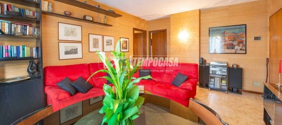 2 bedrooms Apartment in Verona, Italy No. 324392 2