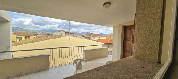 3 Schlafzimmer Wohnung in Valledoria, Italy, Nr. 377970 6