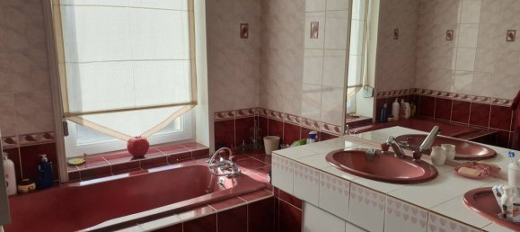 4 bedrooms Villa in Vieux-Conde, France No. 276314 4