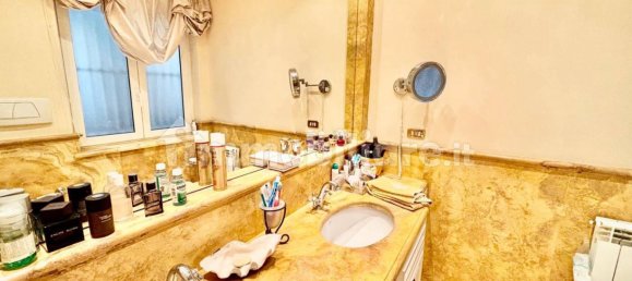 3 Schlafzimmer Wohnung in Rome, Italy, Nr. 222372 40