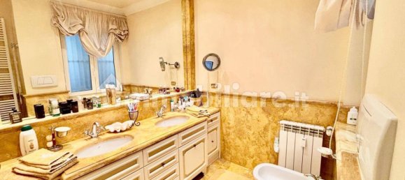 3 Schlafzimmer Wohnung in Rome, Italy, Nr. 222372 43