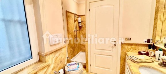 3 Schlafzimmer Wohnung in Rome, Italy, Nr. 222372 36