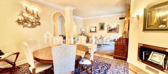 3 Schlafzimmer Wohnung in Rome, Italy, Nr. 222372 12