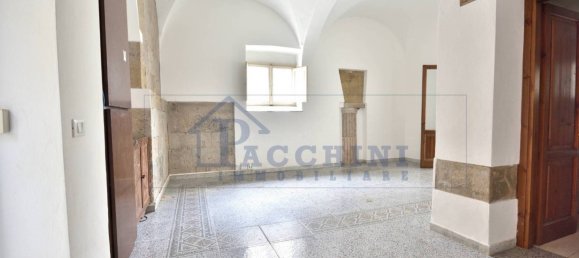 5-Zimmer Gewerbliche Immobilie in Pisa, Italy, Nr. 124419 2