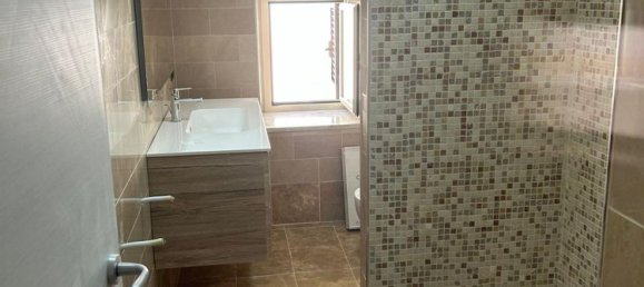 4 bedrooms Apartment in Ferentino, Italy No. 316634 6