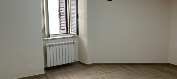 4 bedrooms Apartment in Ferentino, Italy No. 316634 4
