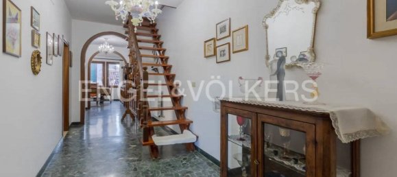 2 bedrooms Apartment in Venice, Italy No. 126136 9