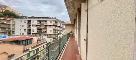7 rooms Apartment in Messina, Italy No. 74760 49