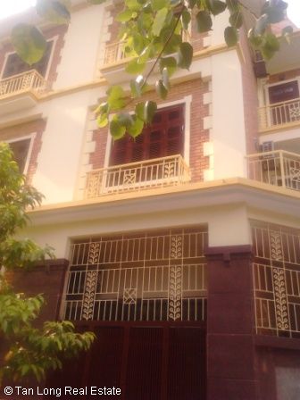 Вилла с 5 спальнями в Намтыльем, Вьетнам № 3981