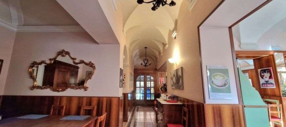 Gebäude in Stresa, Italy 730m², Nr. 214103 32