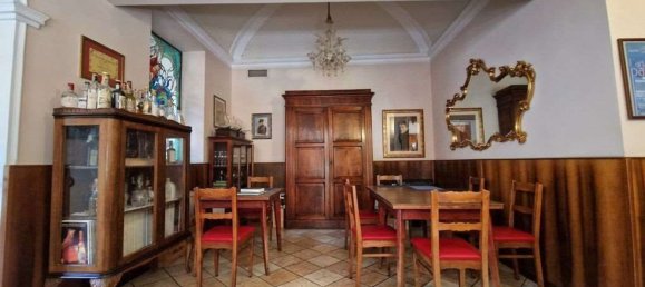 Gebäude in Stresa, Italy 730m², Nr. 214103 16