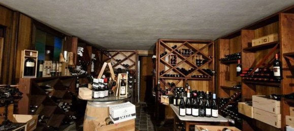 Gebäude in Stresa, Italy 730m², Nr. 214103 36