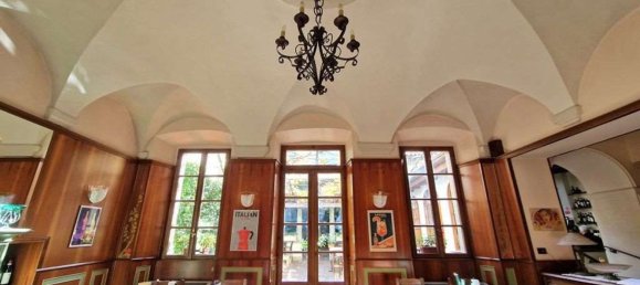 Gebäude in Stresa, Italy 730m², Nr. 214103 11