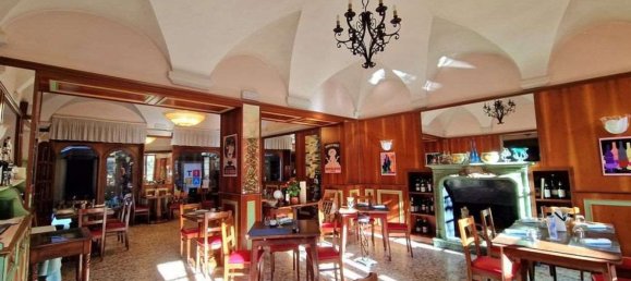 Gebäude in Stresa, Italy 730m², Nr. 214103 5