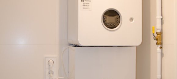 3 bedrooms Building in Barcelona, Spain No. 3412 9