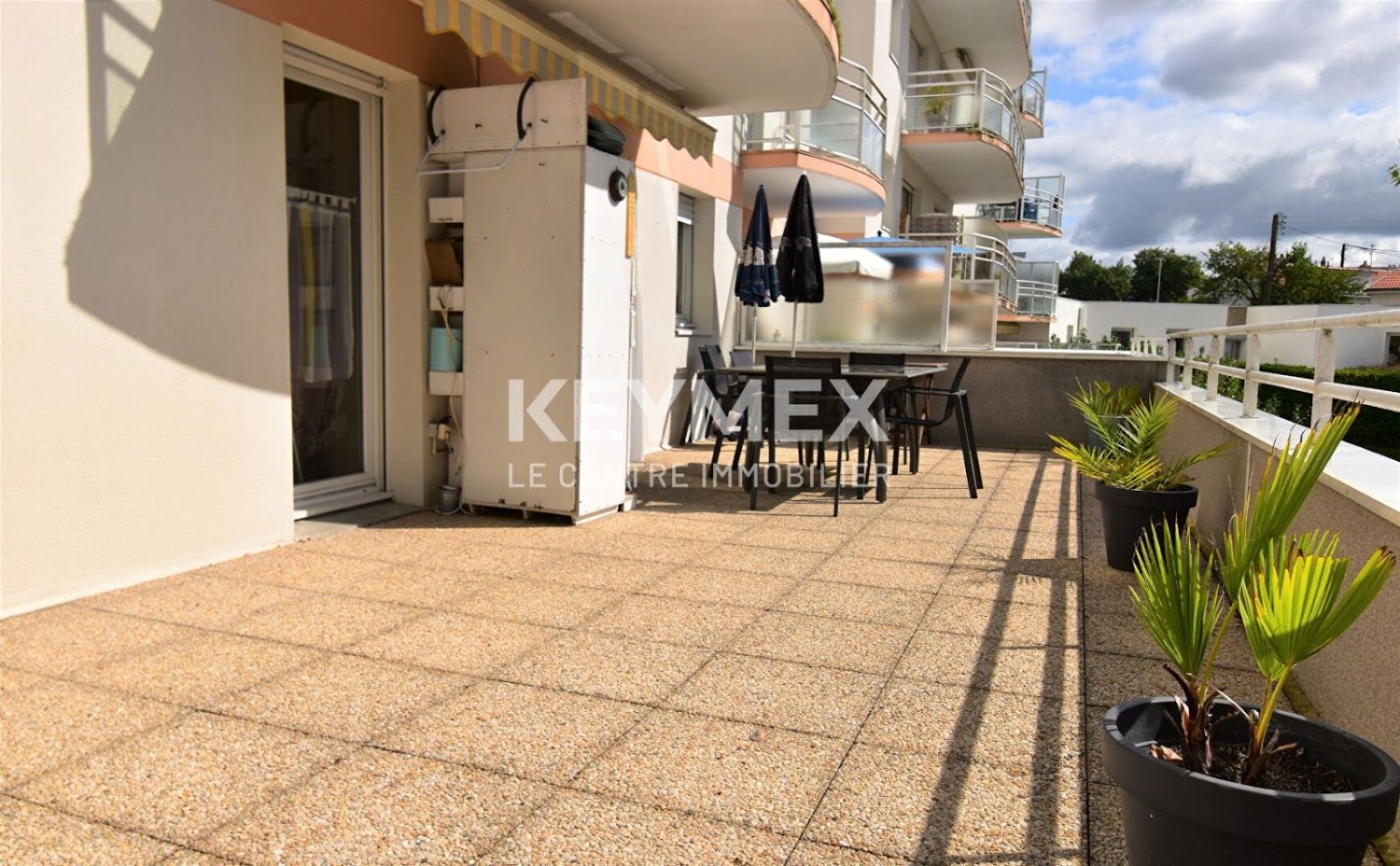 2 bedrooms Apartment in Nantes, France No. 194225