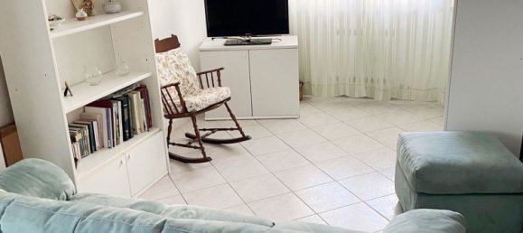 3 rooms Apartment in Falconara Marittima, Italy No. 284341 5