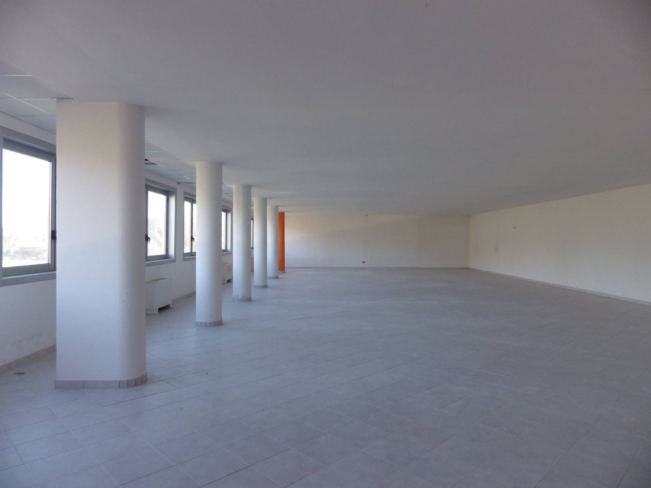 Офис с 1 комнатой в Роста, Италия № 144300