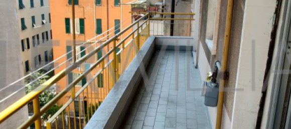 2 rooms Apartment in Genoa, Italy No. 278116 7