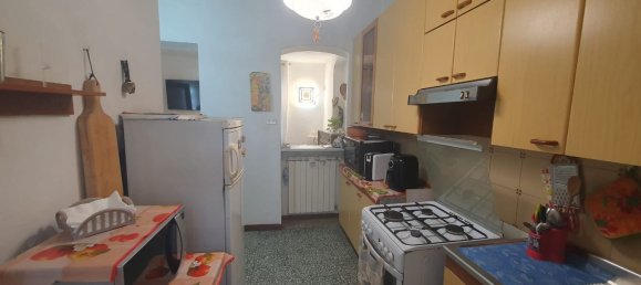 3 rooms Apartment in La Spezia, Italy No. 101347 7