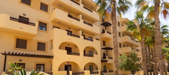 3 bedrooms Apartment in Los Alcazares, Spain No. 177619 2