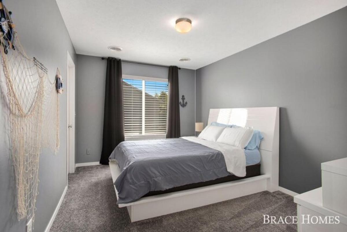 4 bedrooms House in Hudsonville, USA No. 400582