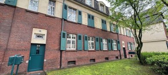 2 rooms Apartment in Duisburg, Germany No. 6571 3