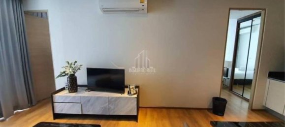2 bedrooms Condo in Khlong Toei, Thailand No. 8862 5