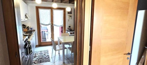 2 bedrooms Apartment in Zero Branco, Italy No. 328854 12