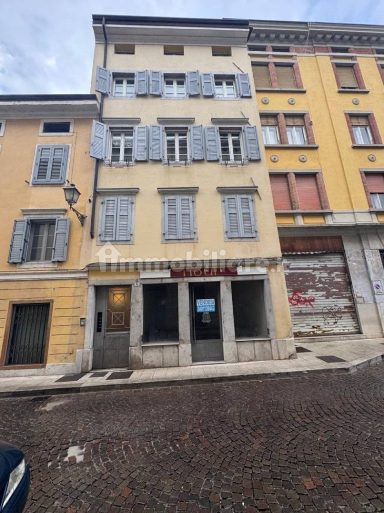 40m² Commercial property in Gorizia, Italy No. 311739