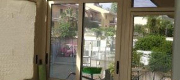 6 rooms Apartment in Capannori, Italy No. 285061 4