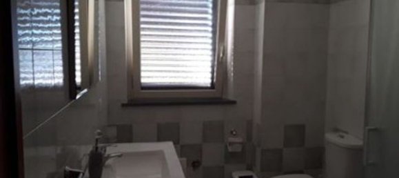 6 rooms Apartment in Capannori, Italy No. 285061 8