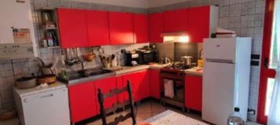6 rooms Apartment in Capannori, Italy No. 285061 29