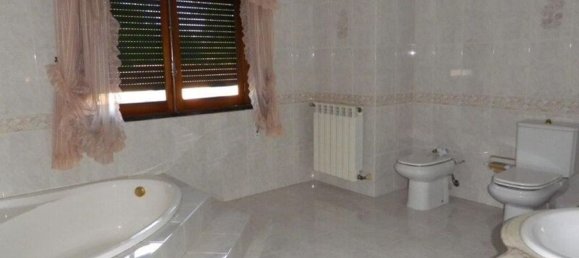 5 bedrooms House in Monte Redondo, Portugal No. 145007 20