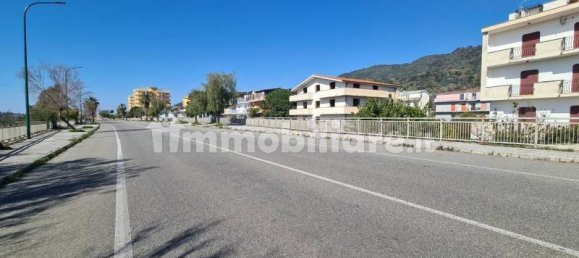 Apartamento de 2 dormitorios en Falerna, Italy No. 215827 3