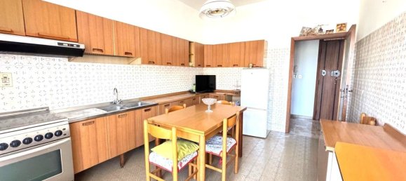 3غرفة شقة في Arezzo, Italy رقم 281590 5