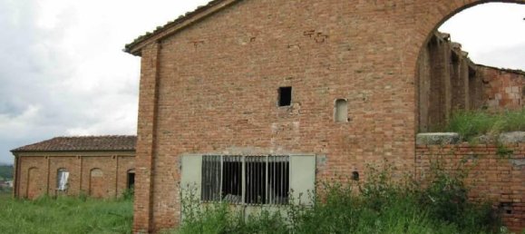 Studio in Siena, Italy No. 1525 5