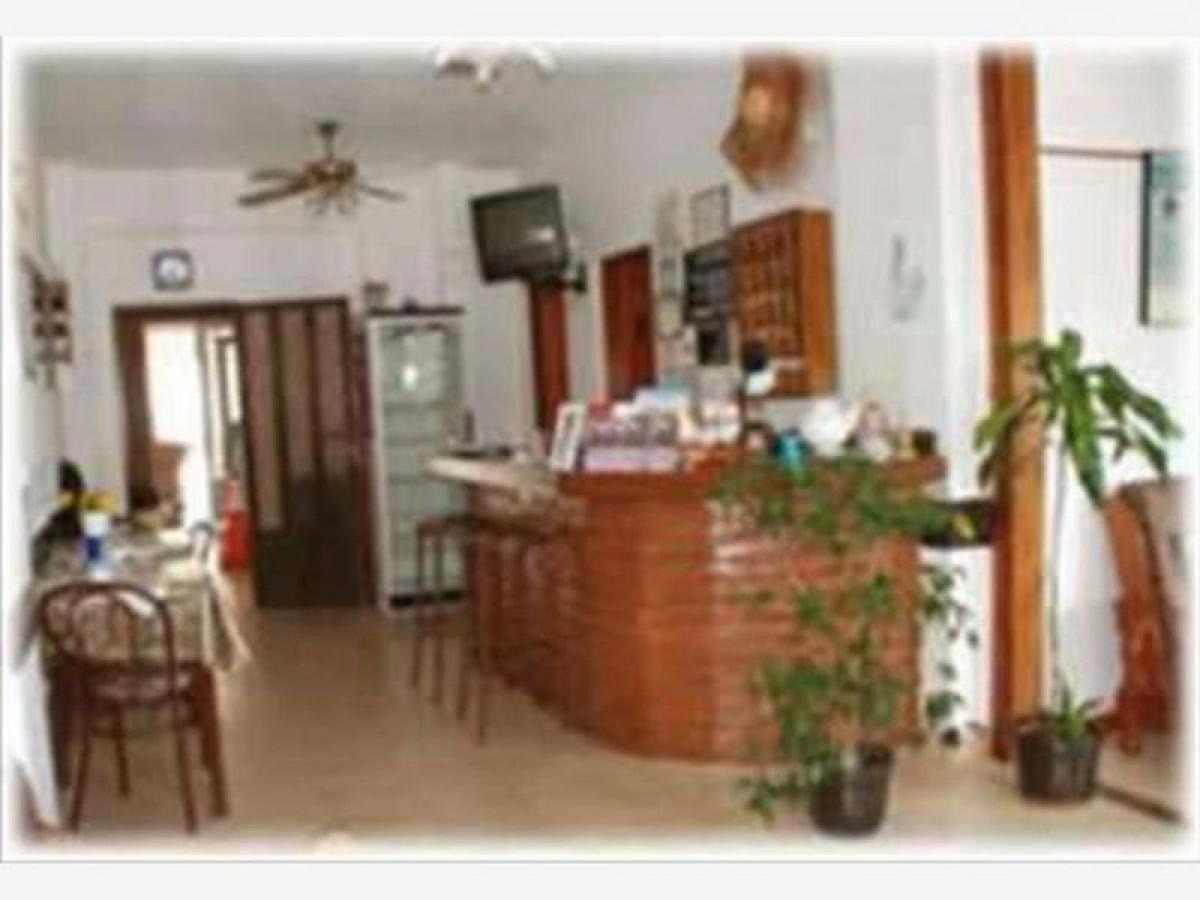 570m² Hotel in Mar del Plata, Argentina No. 105494