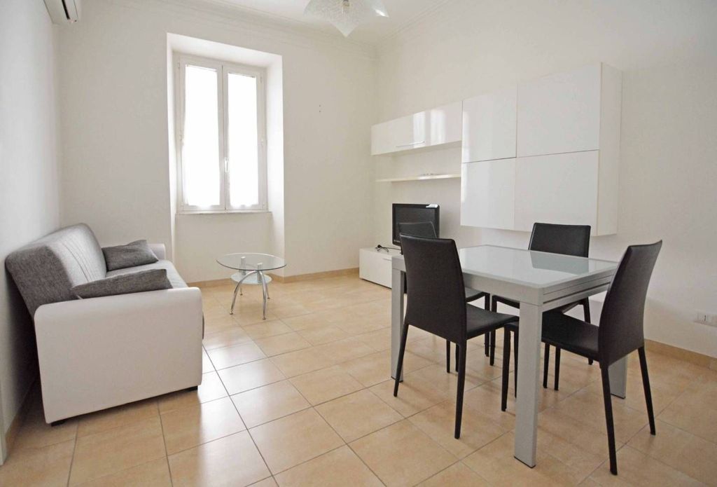 1 bedroom Apartment in Rome, Italy No. 334958