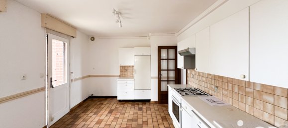 9 rooms House in Mons-en-Pevele, France No. 159617 5