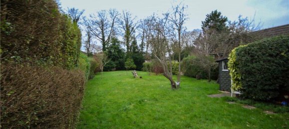 3 bedrooms Bungalow in Egham, United Kingdom No. 8632 5