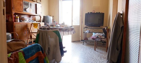 10 rooms House in Sassuolo, Italy No. 70177 15