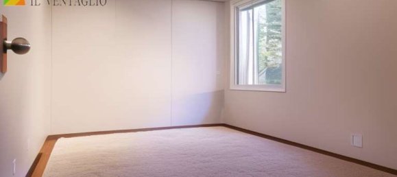 10 rooms House in Sassuolo, Italy No. 70177 10