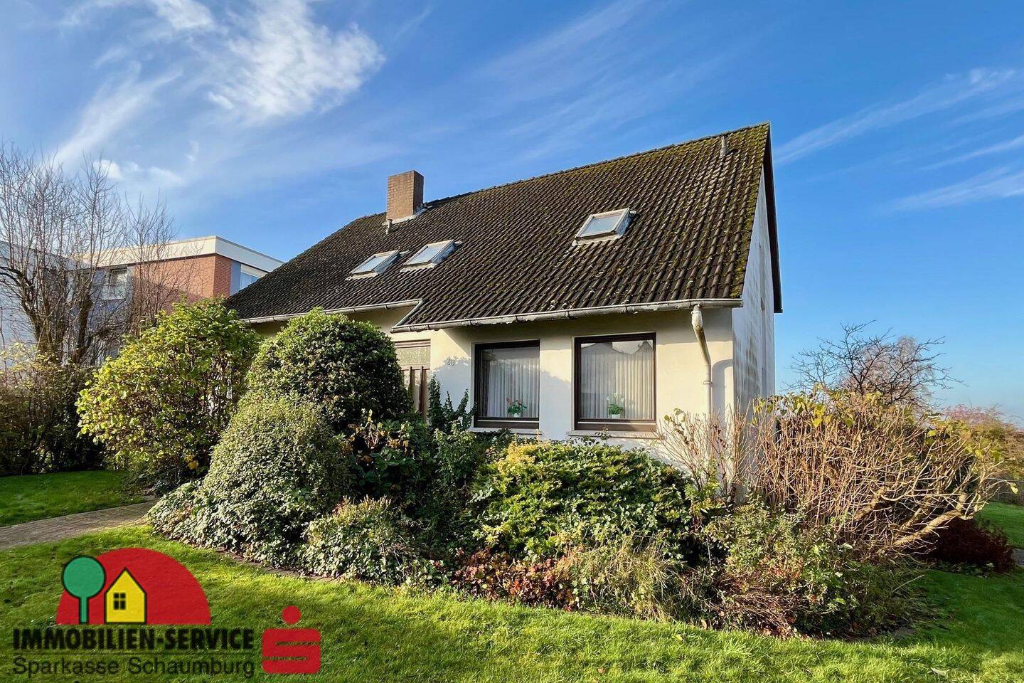 Casa de 8 habitaciónes en Schaumburg, Germany No. 183981