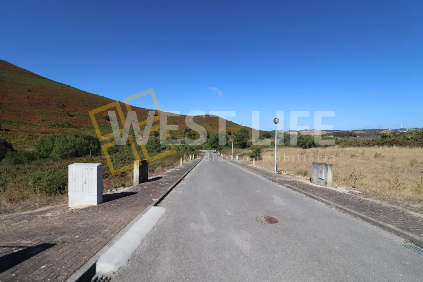  قطعة أرض في Mafra, Portugal 558متر مربع رقم 88931