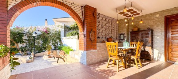 Casa de 3 dormitorios en Corbera de Llobregat, Spain No. 112278 4