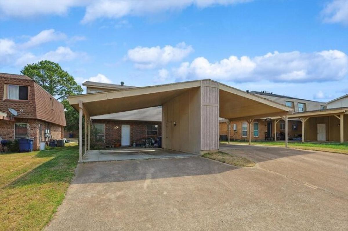 Дом с 6 спальнями в Arlington, США № 292413