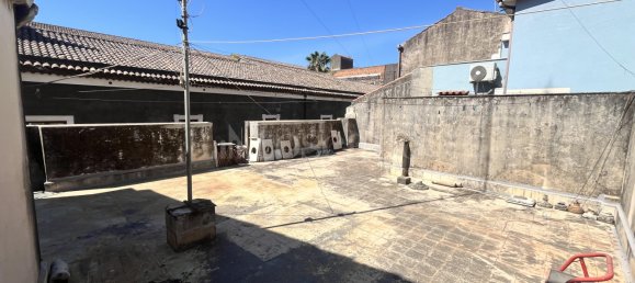 4 rooms Apartment in Catania, Italy No. 311311 25