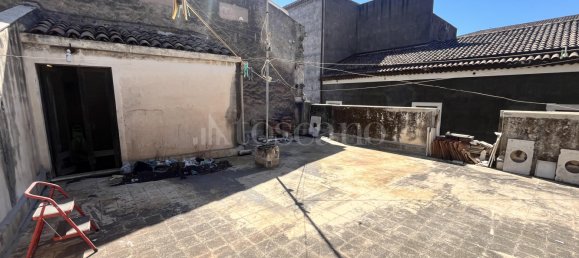 4 rooms Apartment in Catania, Italy No. 311311 24